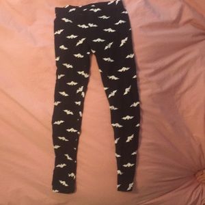 H&M bat leggings, great for Halloween!